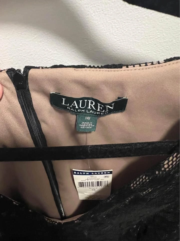 Black Dress - Size 16 - photo 2
