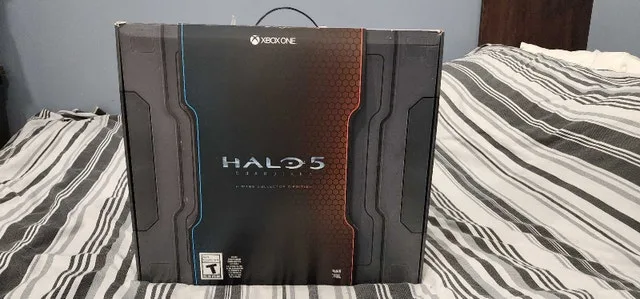 Halo 5 Guardians Collector's Edition