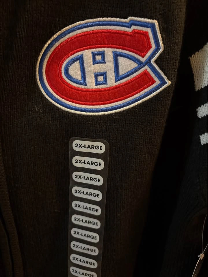 2XL Men's/Unisex Official NHL Montreal Canadiens Sweater - photo 3
