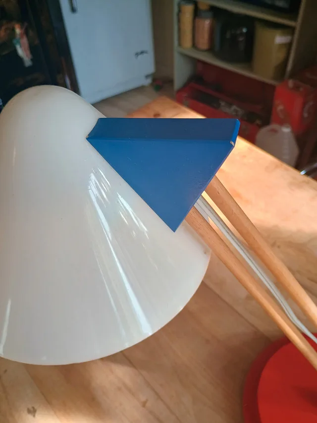 Super cool vintage 1980s Ikea desk lamp image indicator(3)
