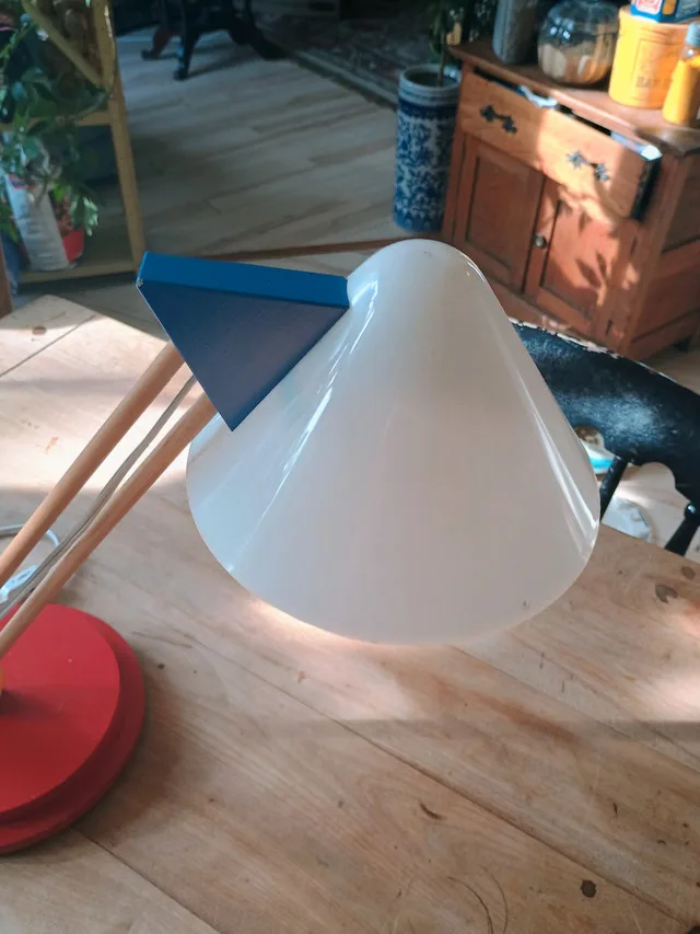 Super cool vintage 1980s Ikea desk lamp image indicator(5)