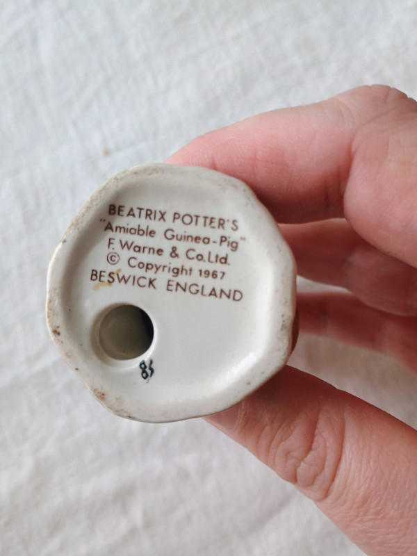 Beatrix Potter Figurine: The Amiable Hedgehog - photo 4