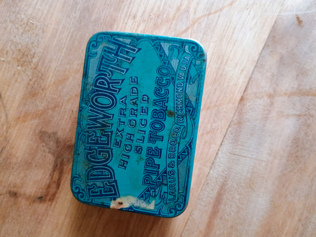 Old Chum, Edgeworth, Golden Virginia tobacco tins - photo 4