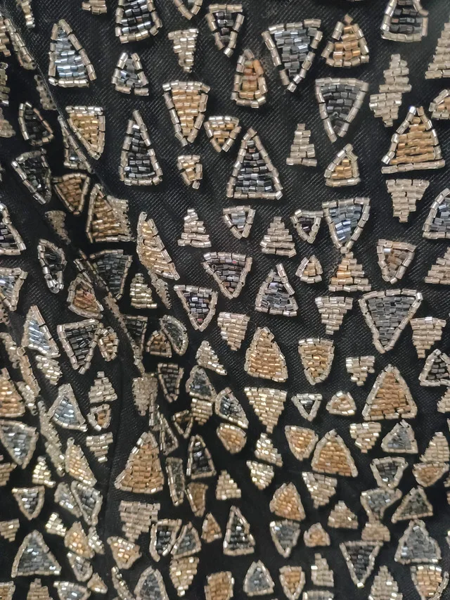 Large vintage 1960s beaded smock top image indicator(2)