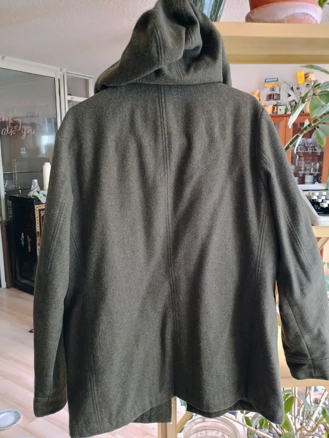 Green men's medium/large pea coat image indicator(3)