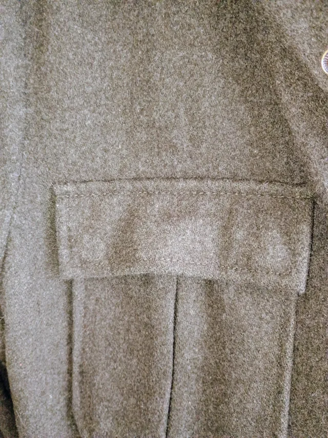 Green men's medium/large pea coat image indicator(4)