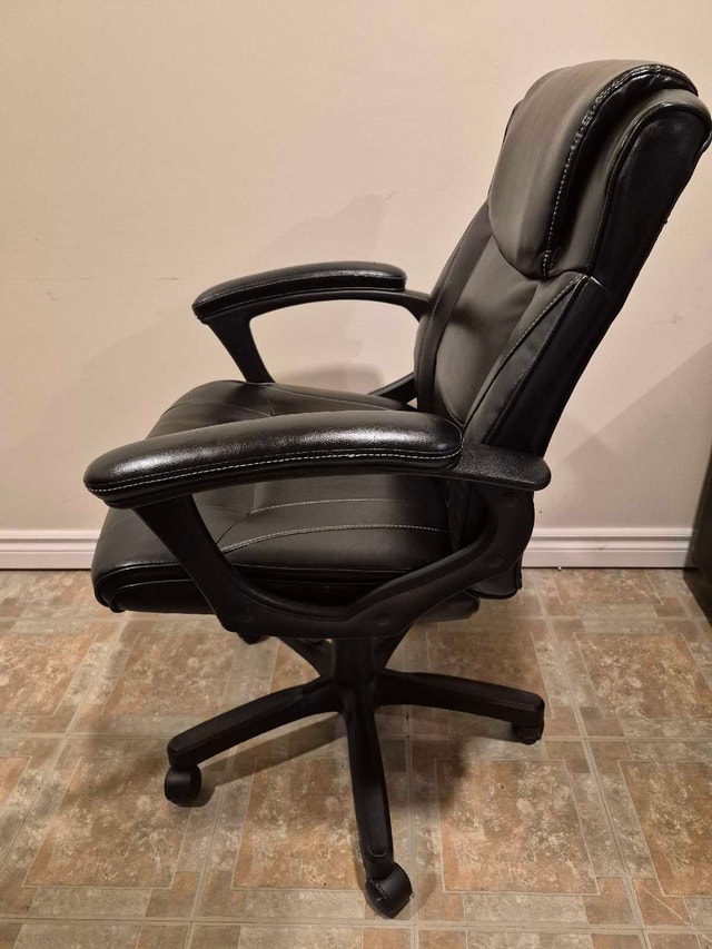 Black Pleather Chair - photo 4
