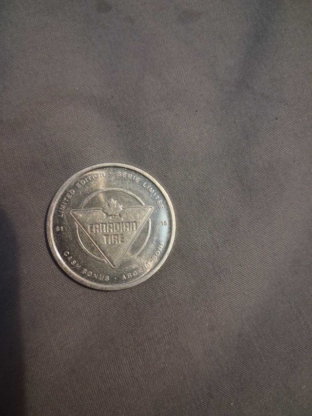 2010 Canadian Tire Coin - photo 2