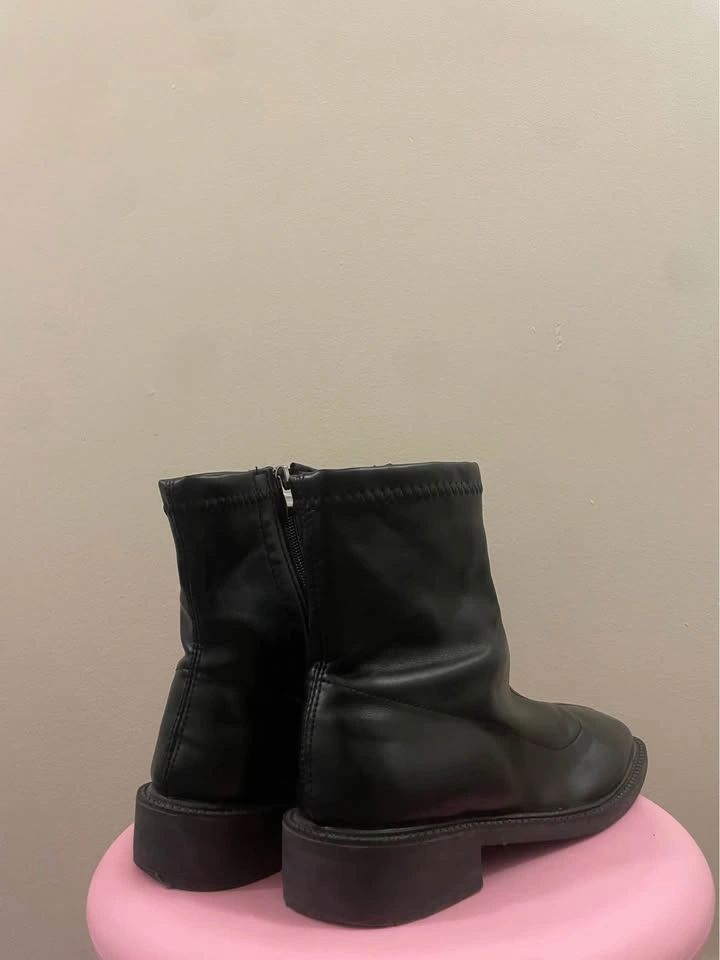Black Square-Toe Ankle Boots US women’s 6 - photo 2