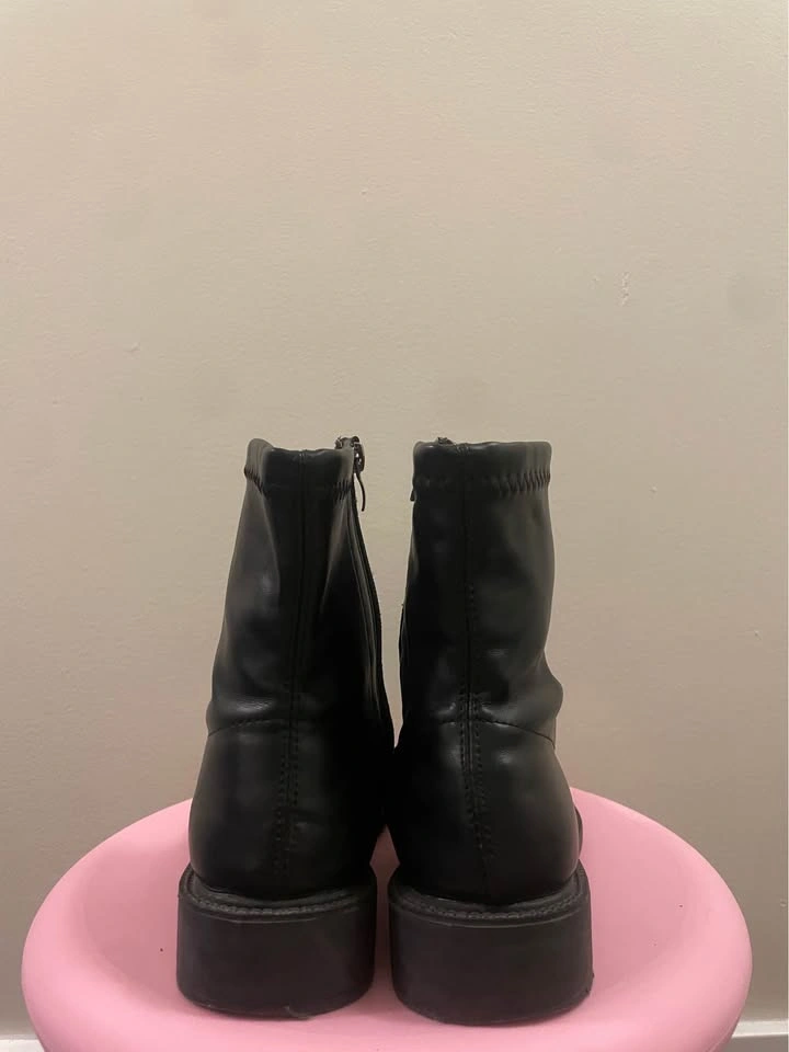 Black Square-Toe Ankle Boots US women’s 6 - photo 3