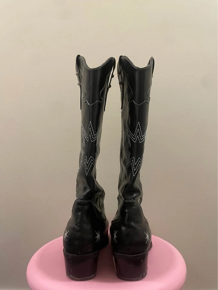 Black Western Cowboy Boots with Star Embroidery size US 6 - photo 2