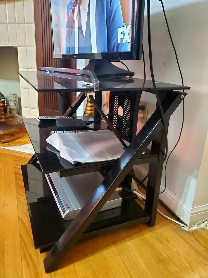 Entrainment Stand Black Moving Sale🧡 image indicator(3)