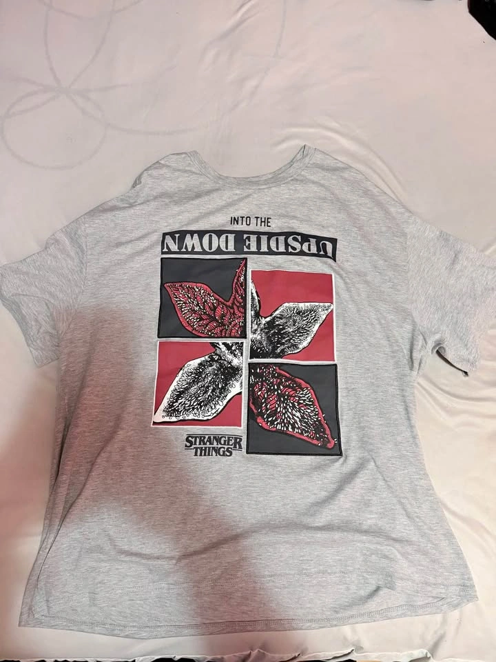 Stranger things T-shirt