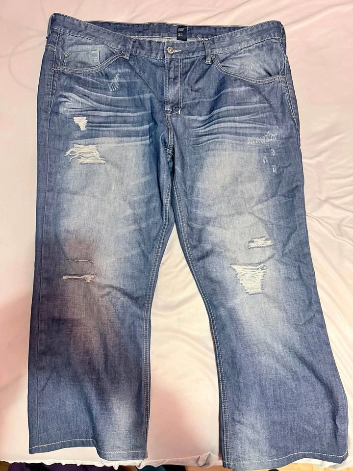 Men’s denim jeans