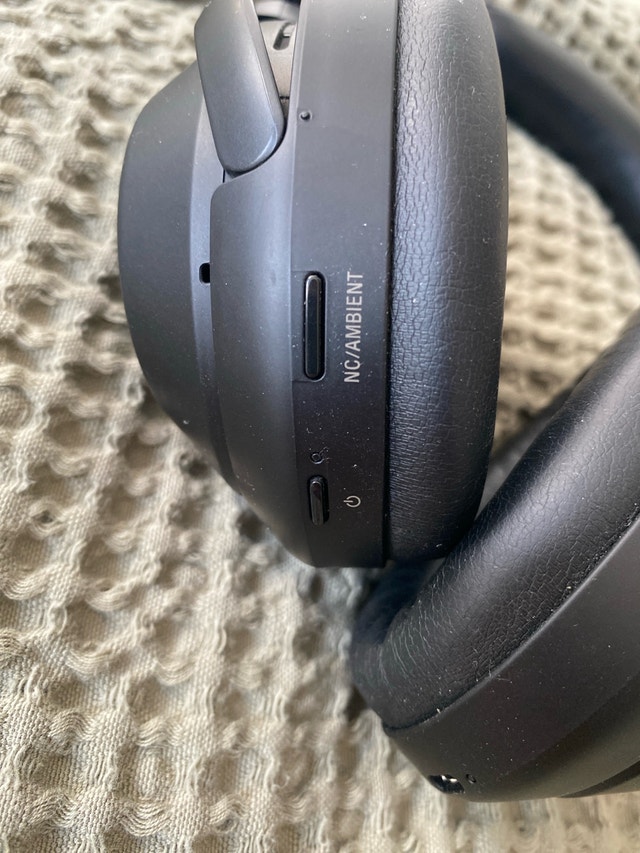 Sony WH-1000XM3 Wireless Headphones - photo 5