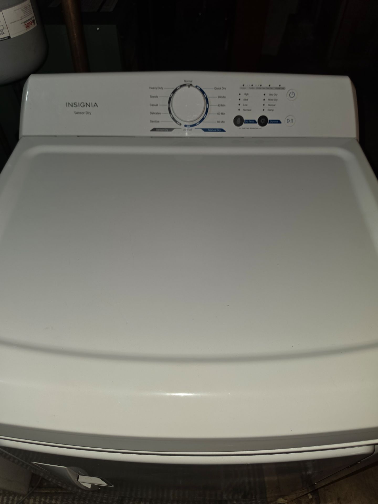 Insignia 6.7 Cu. Ft. Gas Dryer with Sensor Dry - White - photo 3