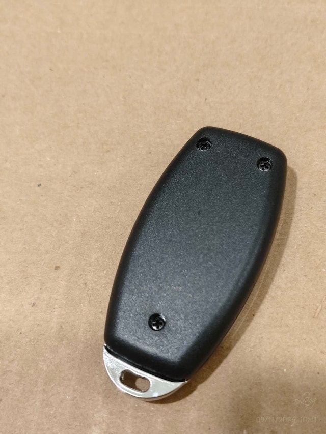 Xhorse VVDI Garage Universal Remote - photo 2