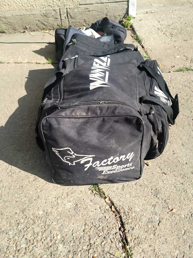 Winnwell Hockey Bag - photo 3