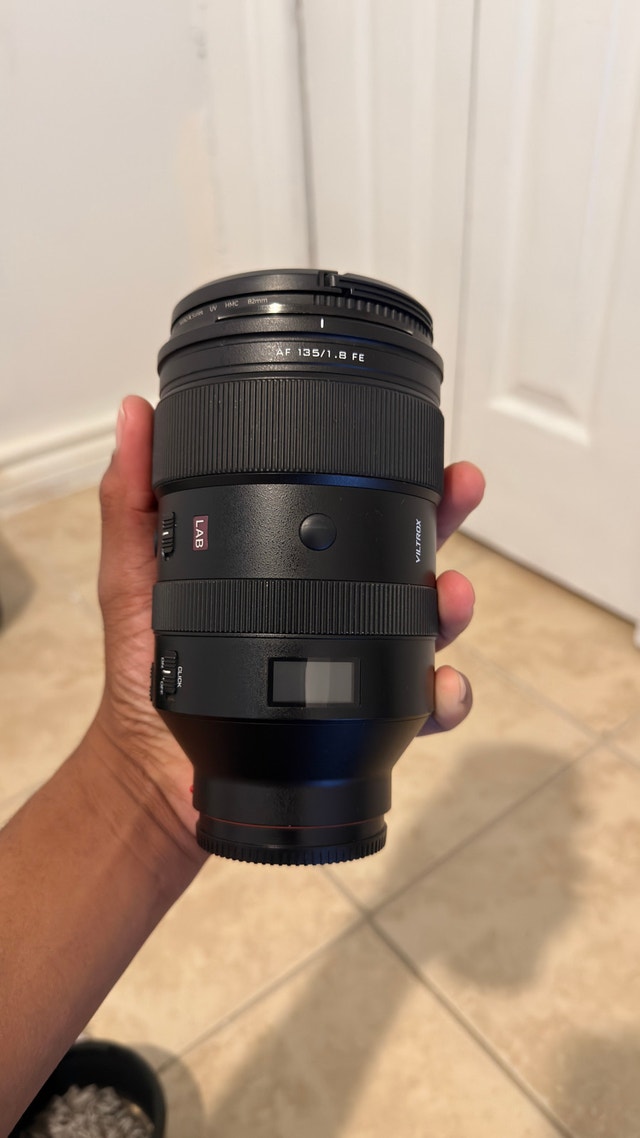 Viltrox 135mm 1.8 FE Sony lens