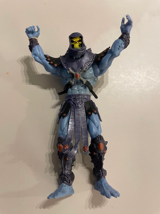 Masters of the Universe Skeletor Action Figure - photo 3