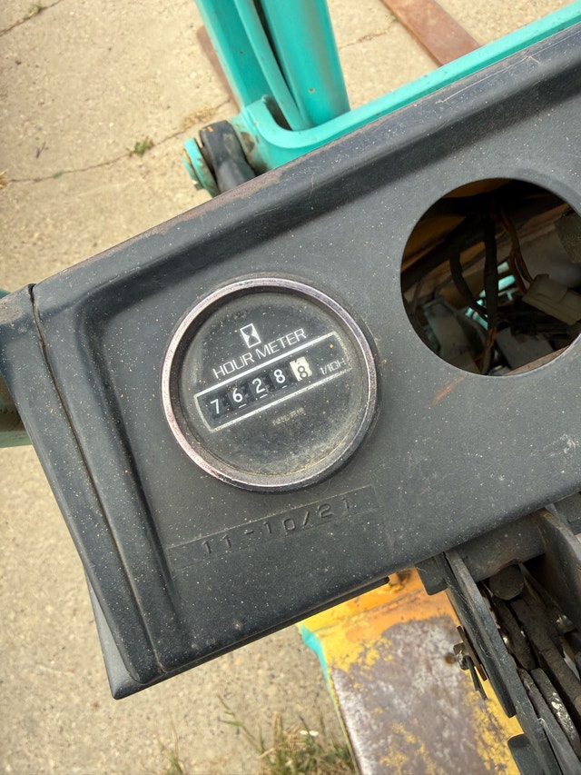 Komatsu FG150 Forklift - photo 5