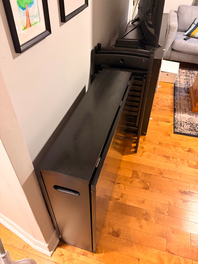 Crate and Barrel Gateleg table - photo 5