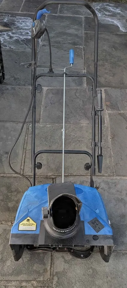 Snow Joe Electric Snow blower image indicator(2)