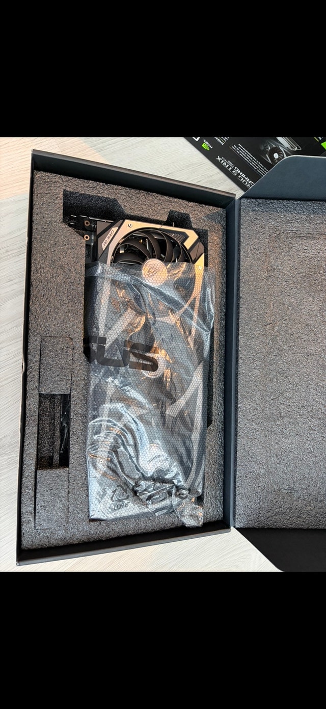 ASUS ROG Strix GeForce RTX 3070 Ti - photo 2