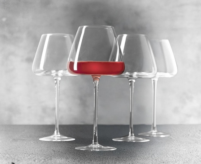 Stokes Wine Glasses 4 Piece Set New