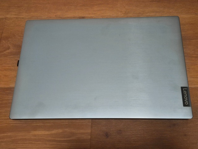 Lenovo Ideapad S145 - Excellent Condition - photo 2