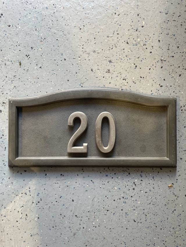 Gaines Manufacturing Address Plaque 20 (replaceable)