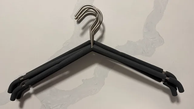 Hangers Foam Padded - Pack of 5 thumbnail