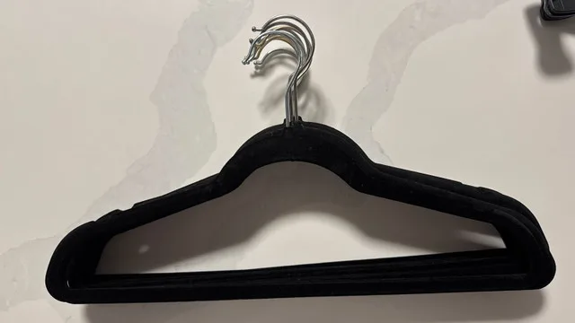 Sunbeam Velvet Slim Flocked Hangers, 11-Pack, Black thumbnail