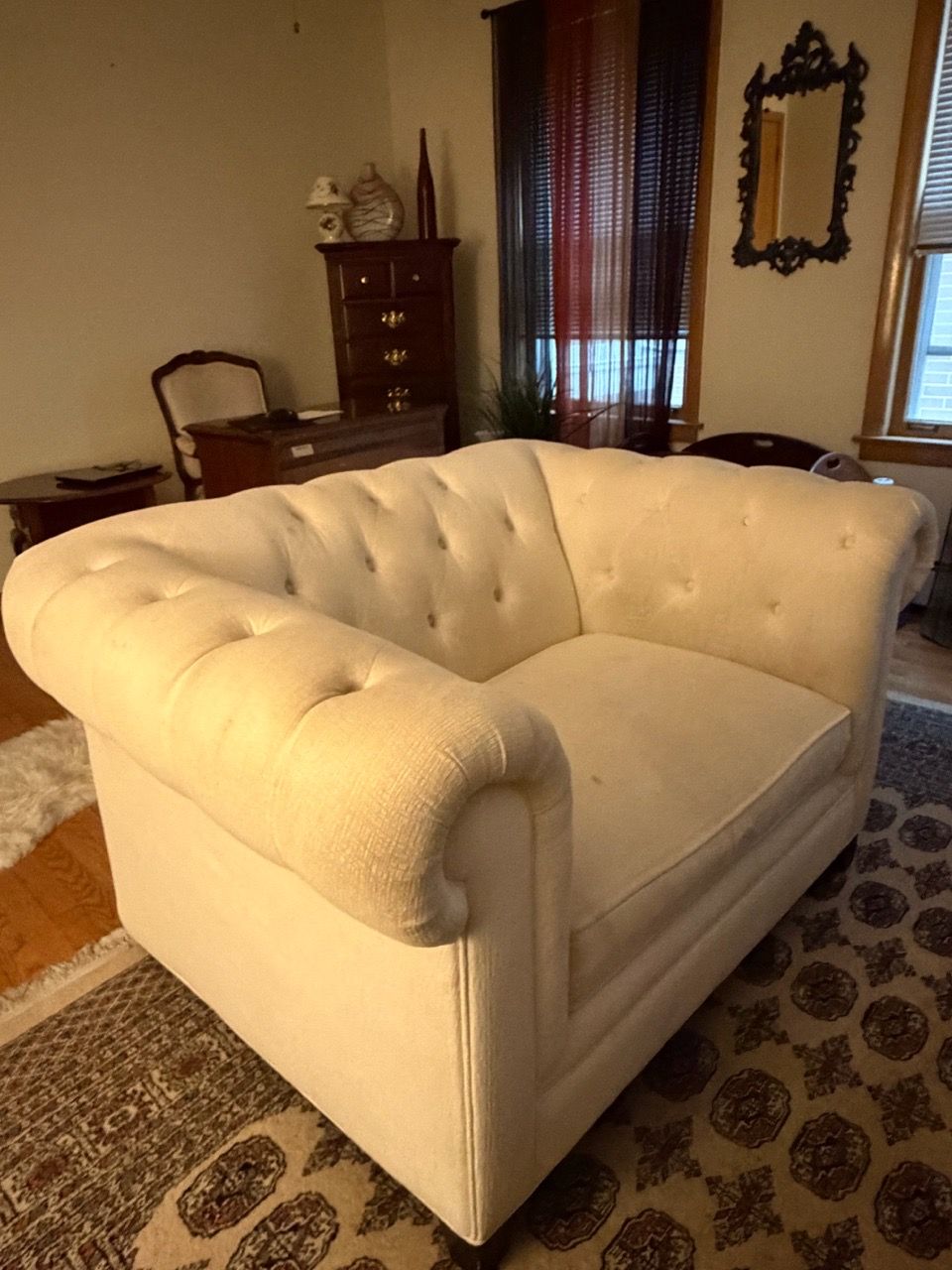 Marta Stewart Sofa - photo 5