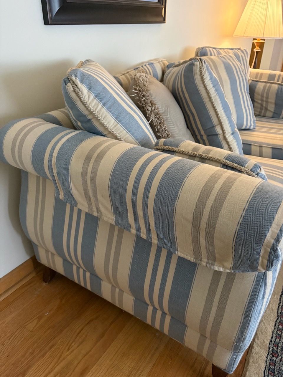 Walter E. Smithe couch