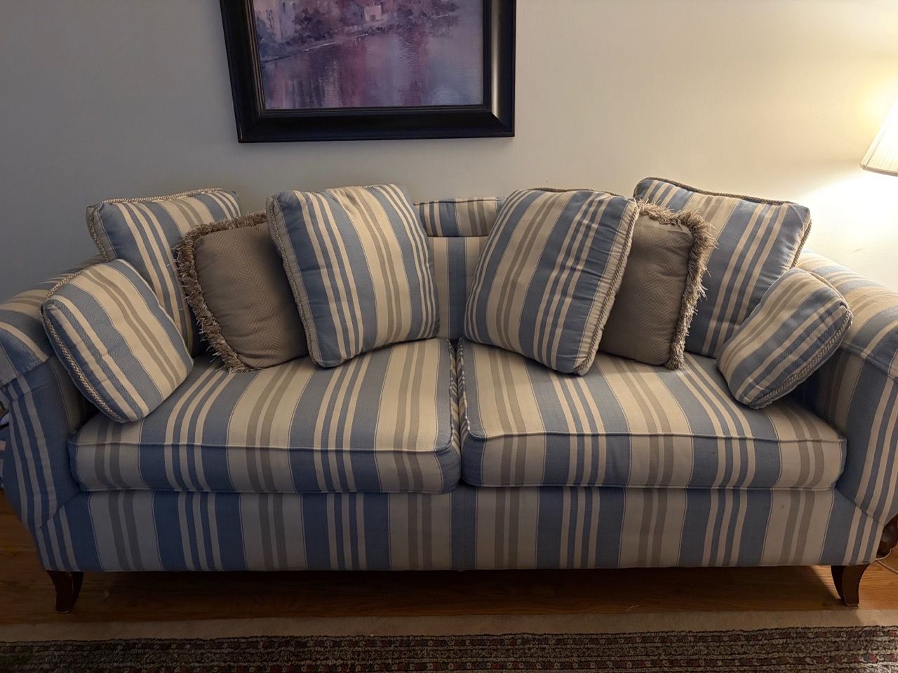 Walter E. Smithe couch - photo 3