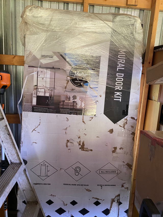 Broadway mural door kit - photo 3