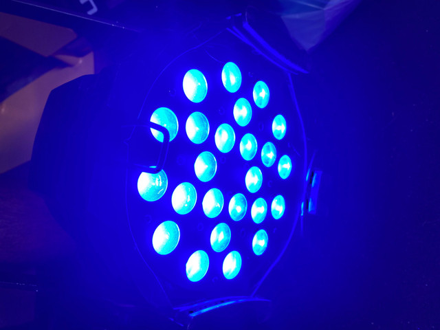 DJ lights microh professional products led max zoom quad - photo 3