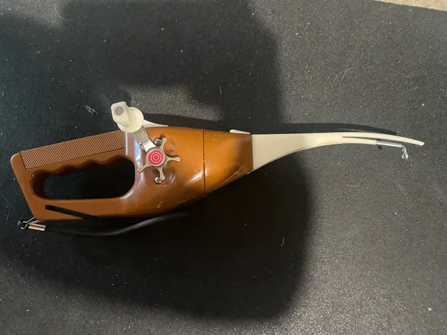 Popeil Pocket Fisherman Spincasting Outfit image indicator(2)