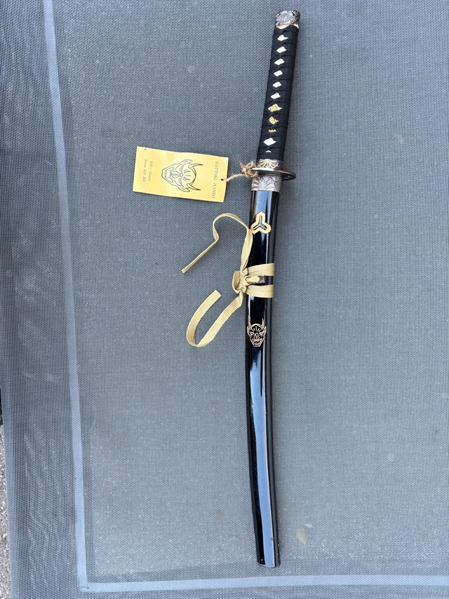 Kill Bill Katana Swords 31” image indicator(2)