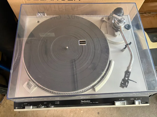 Technics SL-3200 Turntable image indicator(2)