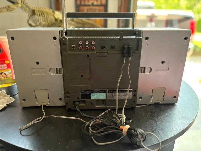 Hitachi TRK-9100HC Vintage Boombox 1983 image indicator(2)