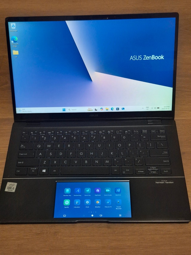Asus Zenbook Flip 14 UX463-Dual Screen