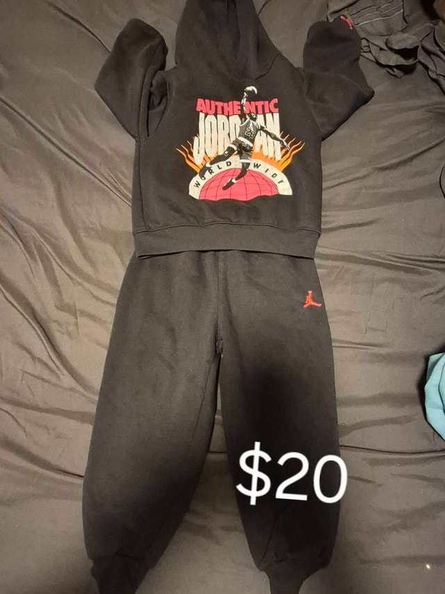 Toddler boy size 4 clothing bundle