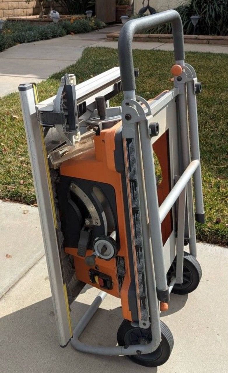 RIDGID Table Saw with Rolling Stand - photo 3