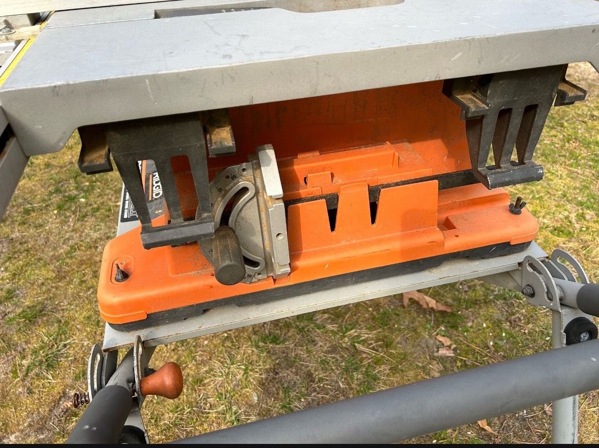 RIDGID Table Saw with Rolling Stand - photo 5