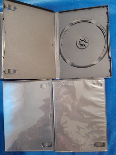 Lot of 4 Empty DVD Cases - USED - photo 2
