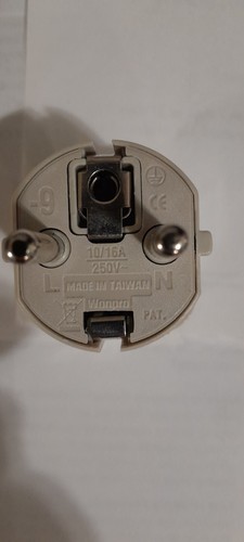 Travel Charger Converter US to EU/RU European Adapter Plug - photo 3