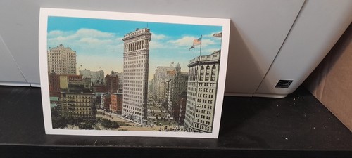 New York City USA- Flatiron Building Post Card