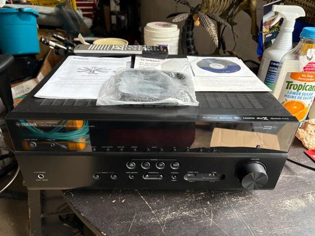 Yamaha RX-V681 image indicator(8)